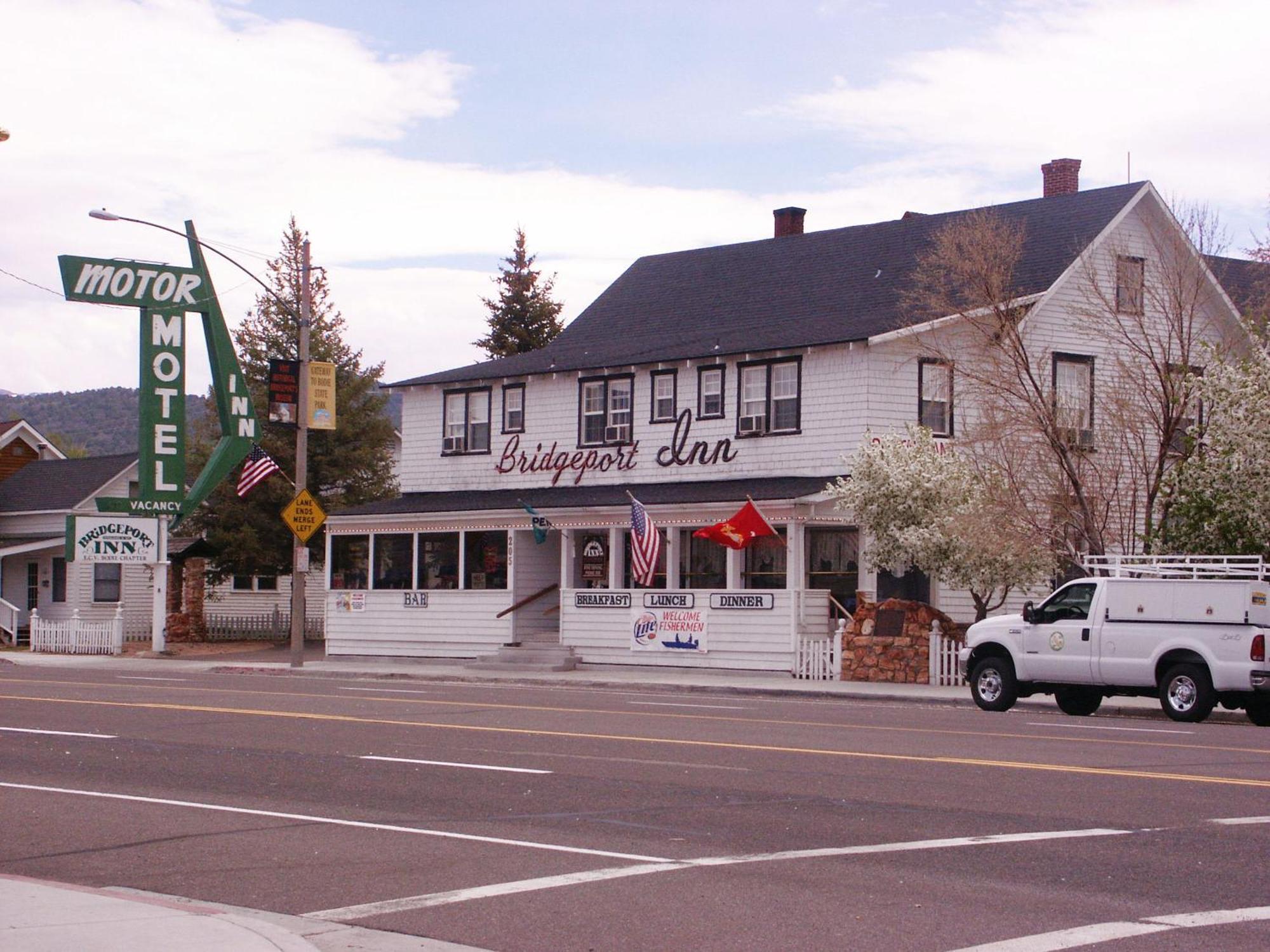 Bridgeport Inn Exterior photo